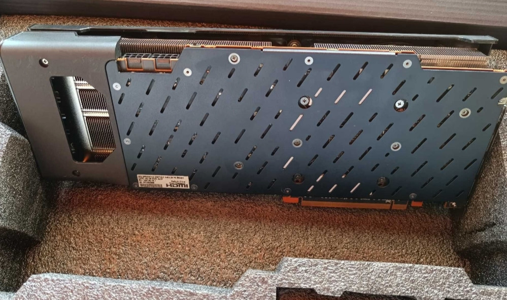 Видеокарта: XFX AMD RX 6900 XT Speedster SWFT 319 , 16Gb. 256 bit , PCI- E 4.0x 16. Киев - изображение 3