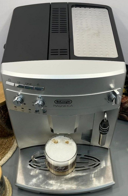 Кавомашина Delonghi Magnifica. Київ - фото 2