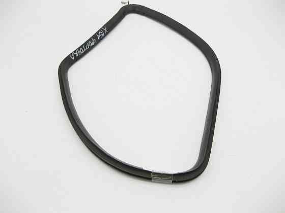 Mercedes-Benz  A1646701439 Ущільнювач правої кватирки заднього крила GL X164 Одеса