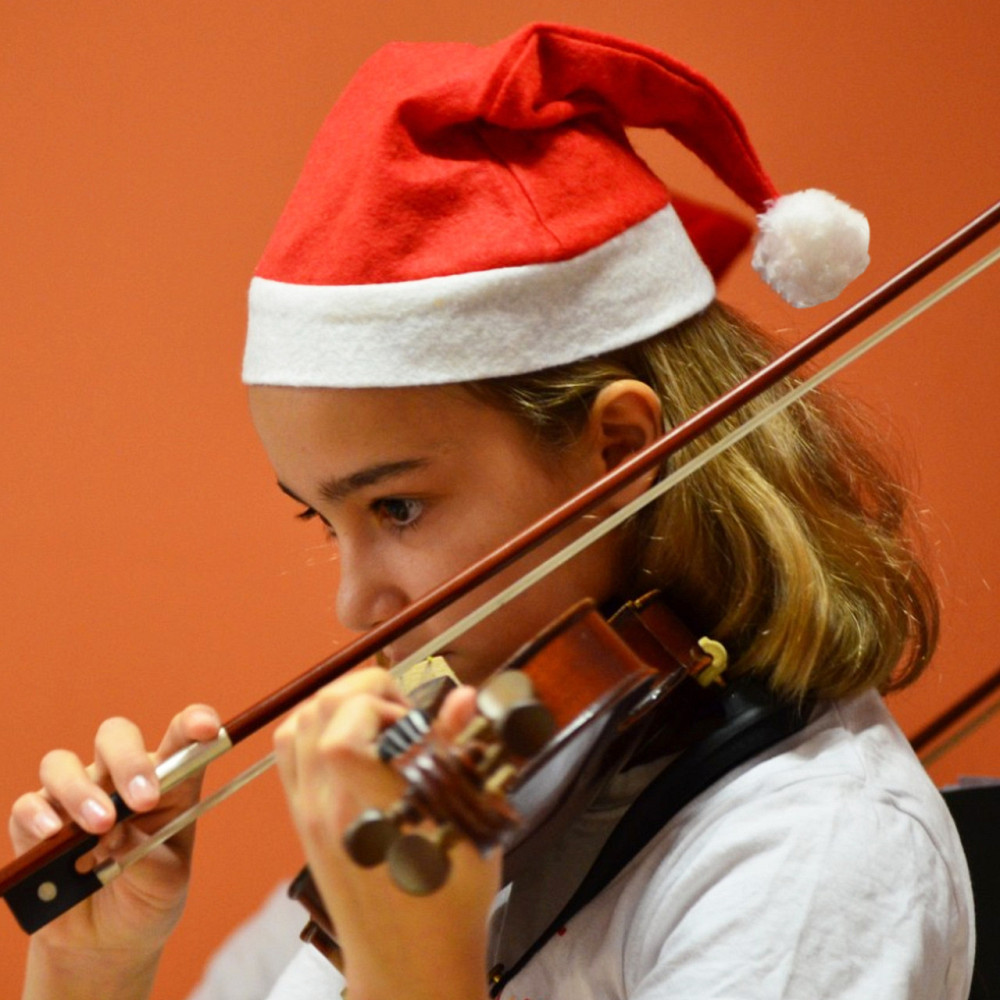 Новорічна шапка 24 на 32 см червоно-білий Київ - фото 6