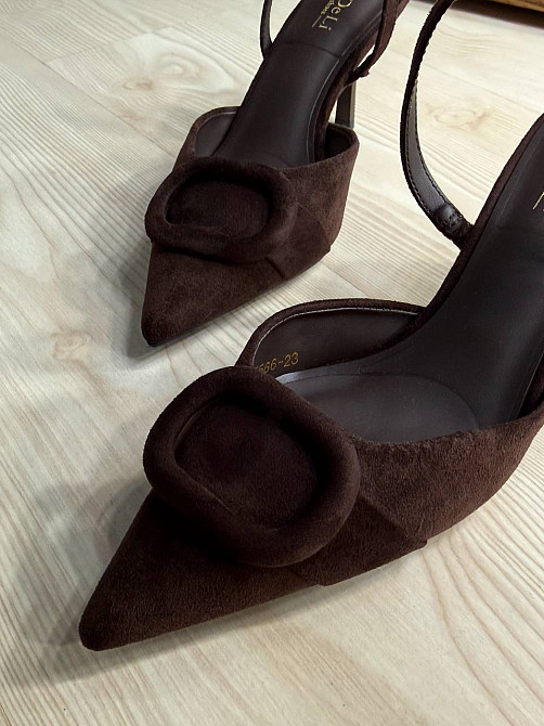 Туфлі жіночі Meideli 566-23 slingback човники з пряжкою екозамша коричневі, 38, 24 см Київ - фото 3