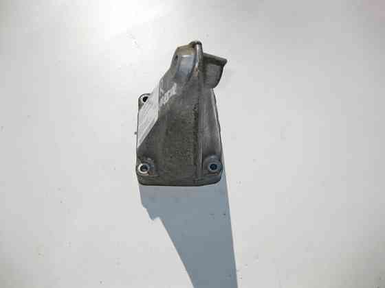 Mercedes-Benz  A1112231704 Кронштейн опори двигуна правий M111 R4 2.0 2.3 kompressor C-Class W203 Одесса