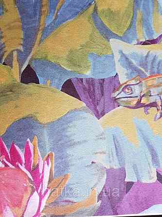 Шпалери вінілові Decoprint Breeze тропіки листя квіти латаття червоні хамелеони на синьо-зеленому 0.53х10 м Київ