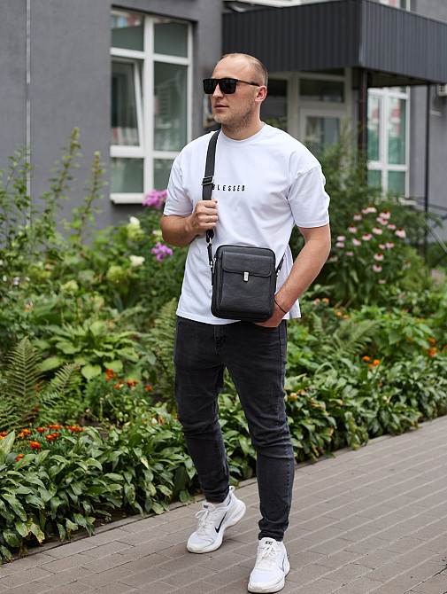 Сумка-барсетка мужская кожаная 24х20х8, компактный мессенджер для ежедневного использования, черная Каменское - изображение 3