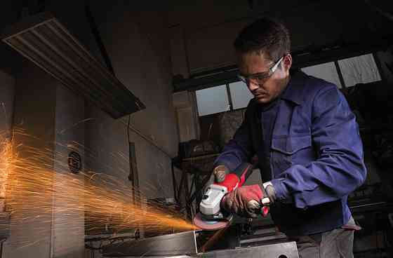 Шліфмашина кутова MILWAUKEE 125 мм AGV 15-125 XC 1550Вт 4933428120 Одеса