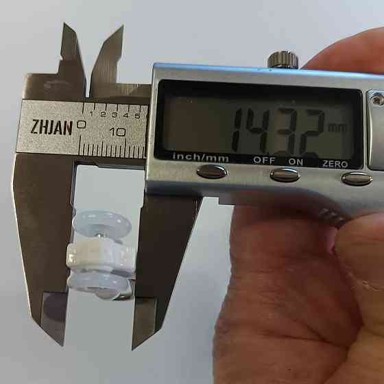 LIVOLO Роликовий бігунок для електро карниза LIVOLO (VL-SHQ01-Runner) Коломия