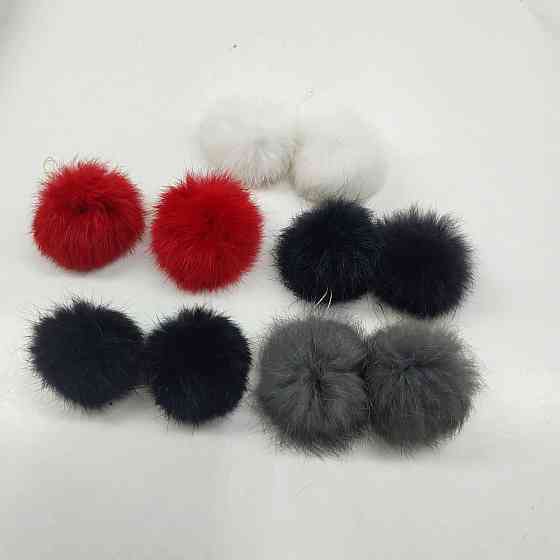 Помпон на шапку з натурального хутра кролика Червоний 7-8см Харків