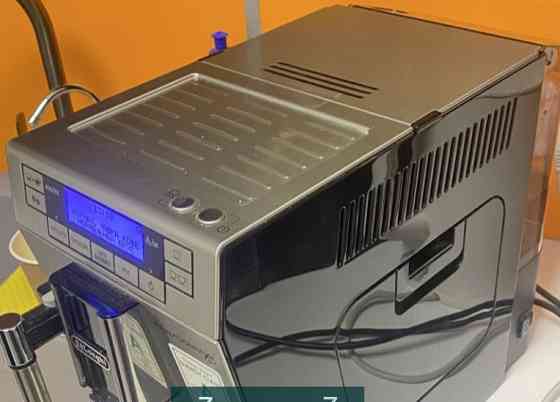 Кофеварка Delonghi PrimaDonna XS Киев