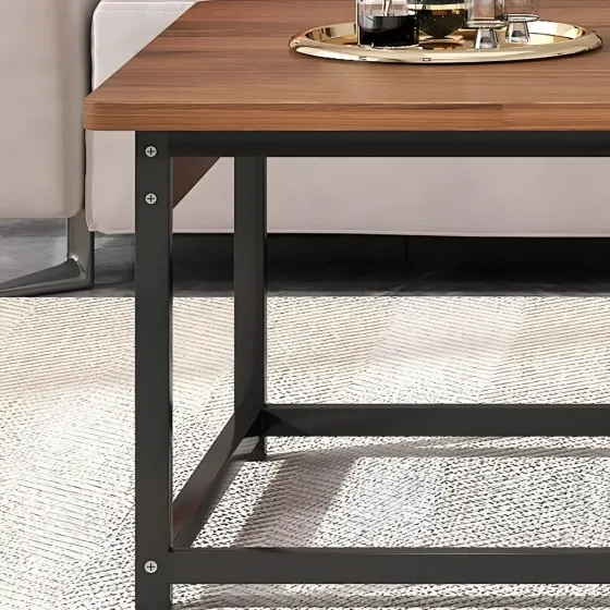 Журнальный столик с деревянной столешницей и металлическим каркасом Коломыя