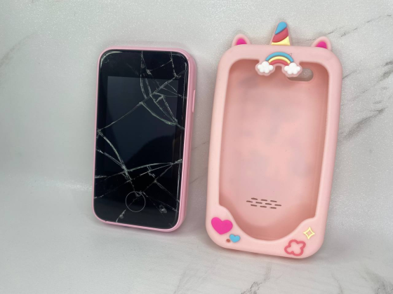 Детский фотоаппарат 8GB Pink в виде смартфона Б/У Киев