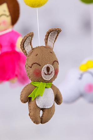 Детский музыкальный мобиль на кроватку для младенцев WooolyWool 