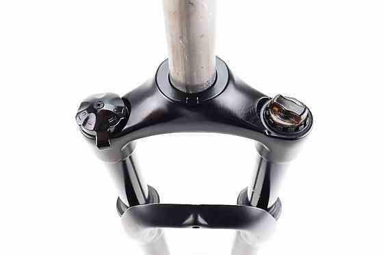 Вилка 24" амортизаційна, без різьби 1-1/8" (28,6мм), шток 195мм, з ходом 80мм, Disk-brake, чорна (можливі подряпини) Київ