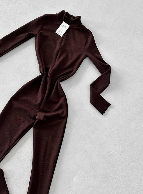 Женский базовый облегающий комбинезон с утеплением турецкий плотный эластичный рубчик на флисе Шоколад, 42/44 Одесса - изображение 1