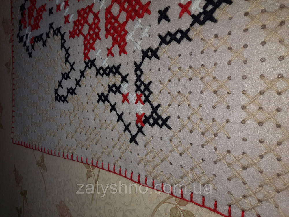 Вышитая картина на стену Карта Украины Киев - изображение 7