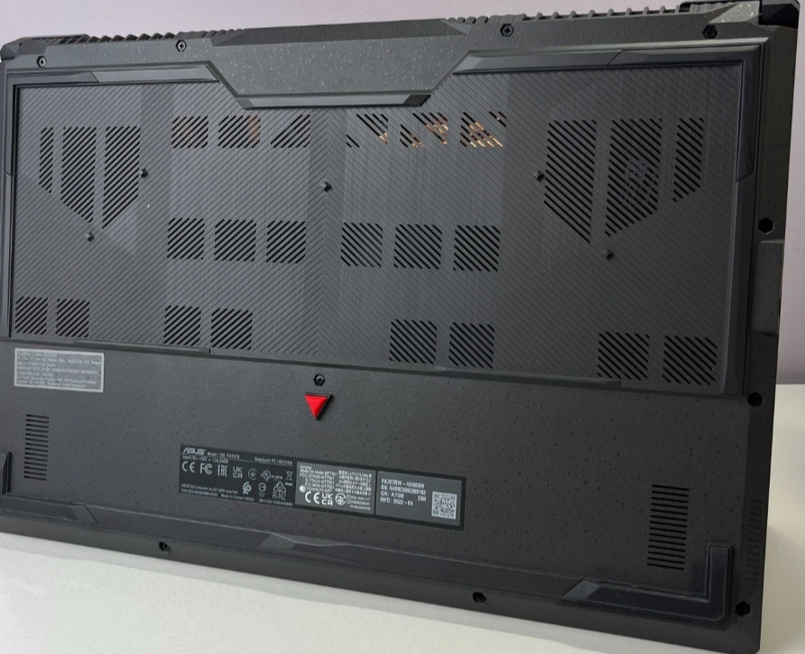 ASUS TUF A17 RTX 3070Ti 8Gb Ryzen 7 6800H 144Hz SSD 1TB 16Gb DDR5 Ноутбук Київ - фото 7