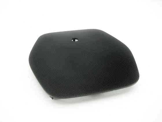 Mercedes-Benz  A1666801318 9051 Сітка динаміка на торпеді по центру ML/GLE W166 GLE Coupe C292 GL/GLS X166 Одеса