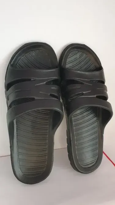 Підліткові капці пінка шльопанці піна чорний гумові 38 Одеса - фото 1