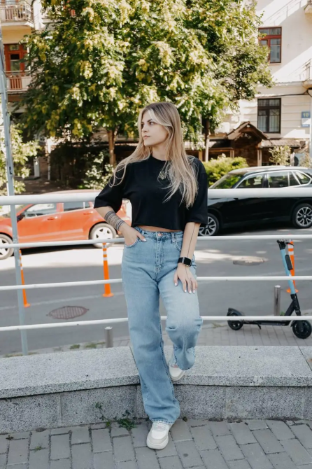 Футболка укорочена жіноча з широкими рукавами Чорний 50/52 Харків - фото 1