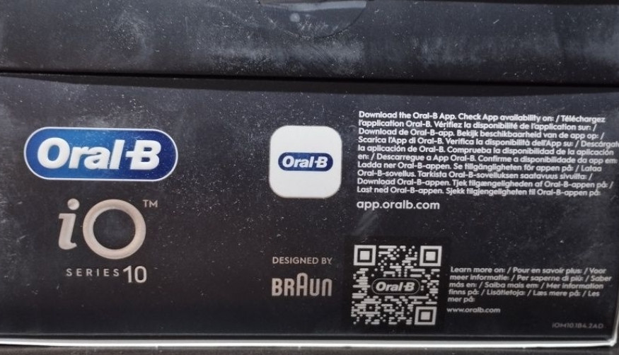 Електрична зубна щітка Oral-B iO 10 Black. Київ - фото 1