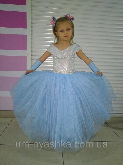 Пышное нежное нарядное платье 