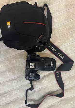 Фотоапарат Canon EDS 1100D+карта пам'яті 128 GB. Київ