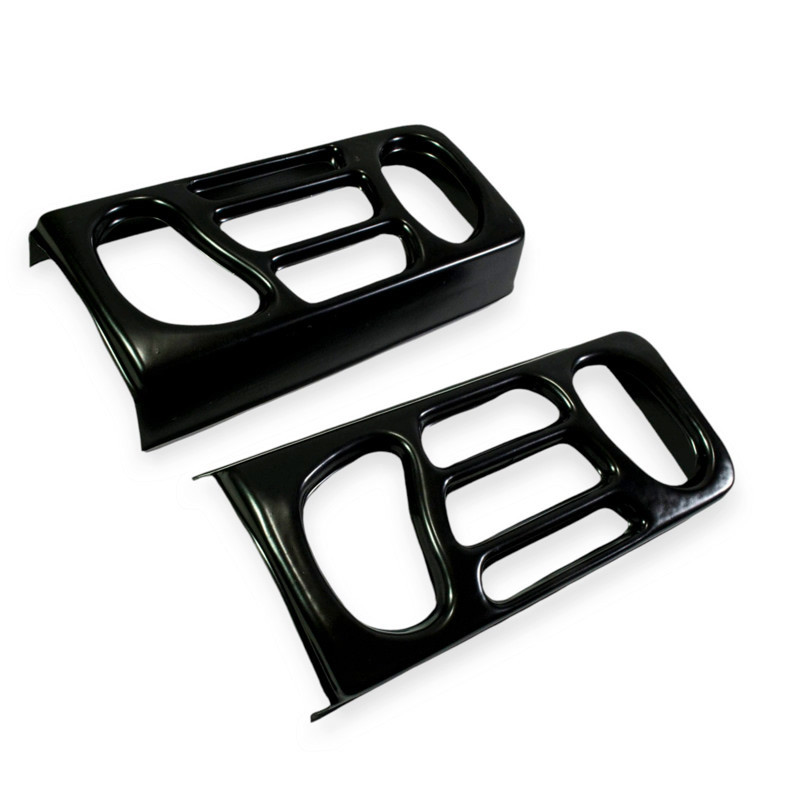 Накладки фонарей 2106 тюнинг (гладкие) задних Мукачево - изображение 1