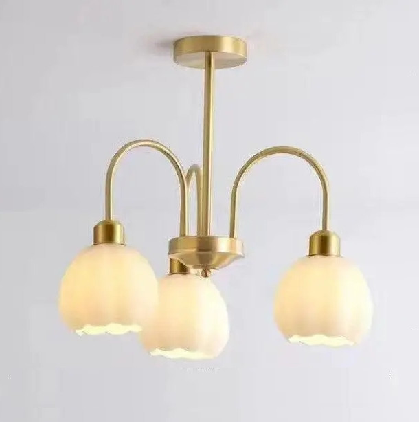 Світлодіодна люстра Тюльпан 5000 (Золота) на 3 плафони Київ - фото 1