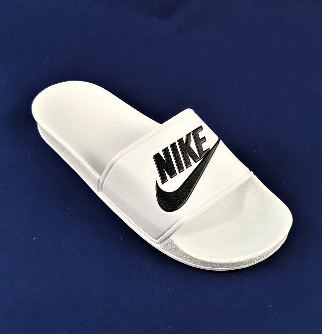 Мужские Белые Шлёпанцы Nike Сланцы Тапочки Найк (размеры: 45) Днепр - изображение 2