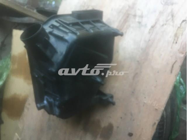 04593910AC корпус воздушногo фильтра JEEP 2.4 Коломия - фото 1