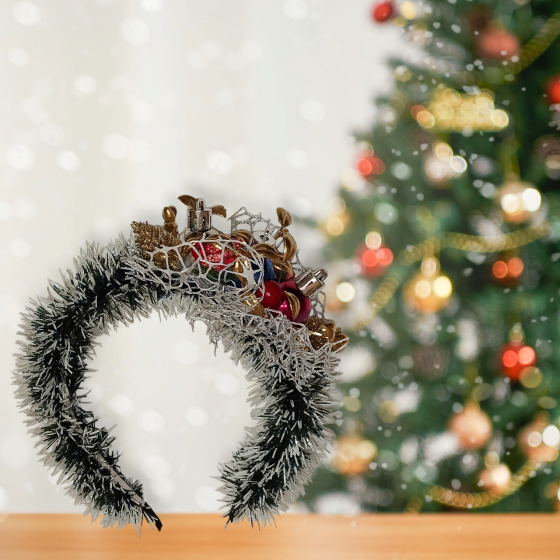 Обруч декор на голову с мишуры и новогодними игрушками one size разноцветный ручная работа Киев