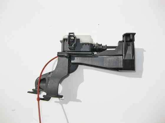 Mercedes-Benz  A1648200072 Замок механізму лючка бензобака ML W164 Одесса