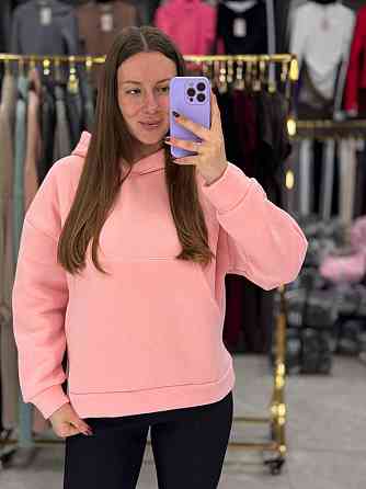 Женское теплое худи свободного кроя с накатом на спине турецкая трехнитка на флисе Розовый, 46/48 Одесса