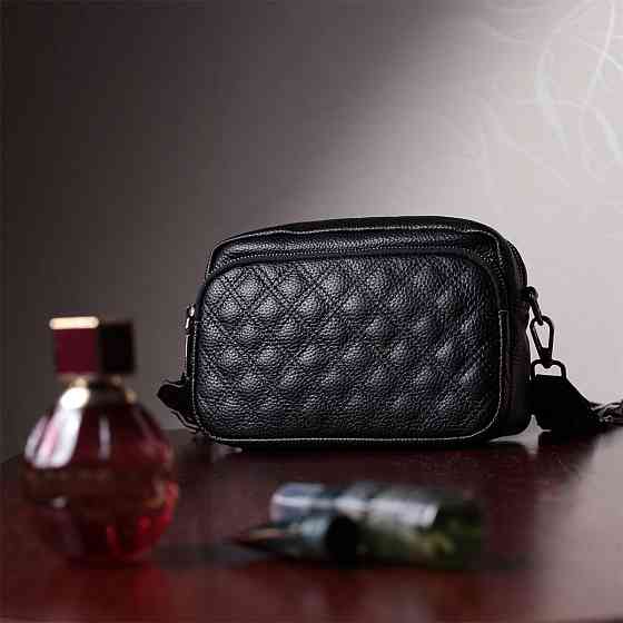 Жіноча сумка прошита ромбами на лицьовій стороні з натуральної шкіри Vintage 22634 Чорна Київ