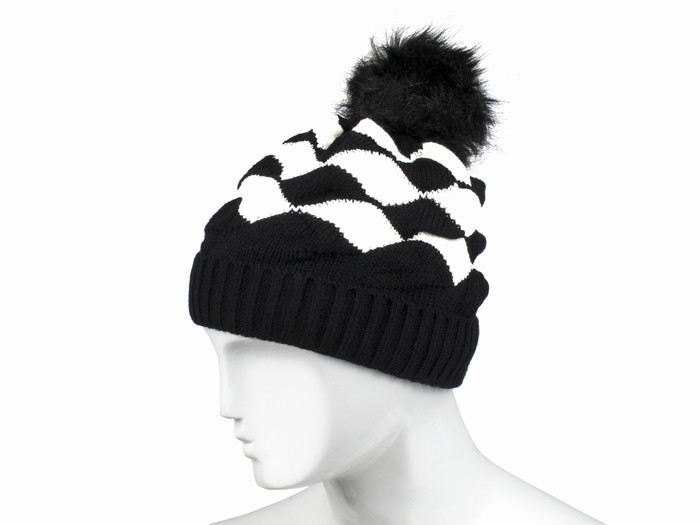 Шапка з натуральним помпоном чоловіча Київ - фото 1