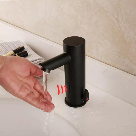 Смеситель сенсорный для умывальника, качественный бесконтактный кран матовый для раковины Черный Каменец-Подольский