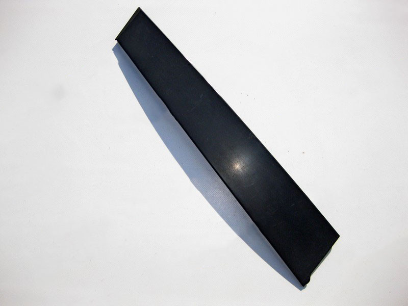 Mercedes-Benz  A1646900087 Вертикальна накладка скла передніх лівих дверей ML W164 Одесса - изображение 1