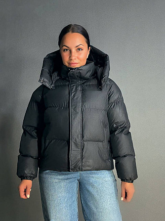 Куртка женская Lady Yep 10005 дутая пуффер с капюшоном черная, черный, 42 Одесса - изображение 9