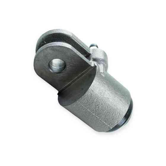 Цилиндр переднего тормоза ГАЗ 66, 3308 правый (d-35 мм) колесный Мукачево