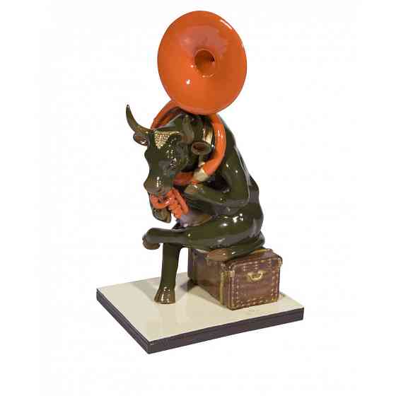 Колекційна статуетка корова Josephine au Trombone, Size M Рівне