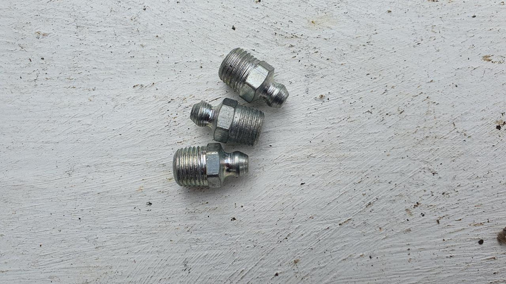 Маслянка (тавотниця) М10х1. СРСР. Харків - фото 1