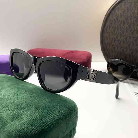 Женские солнцезащитные очки Max Mara (3610) черные Киев