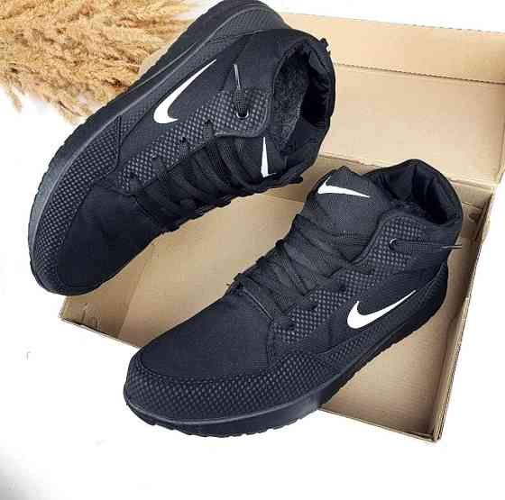 Високі Зимові Кросівки Nike Чоловічі на Хуху Чорні Найк (розміри: 41,42,43,44,45) Дніпро