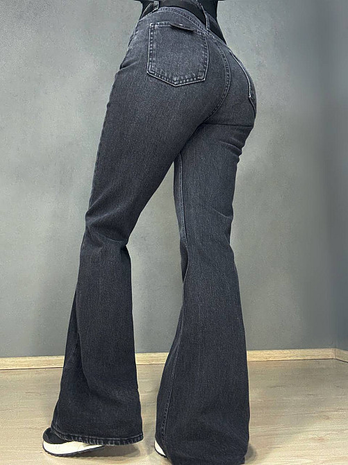 Джинсы женские Cracpot 1563 клеш mom flare с ремнем черные, черный, 27, 27, 74 см, 102 см Киев - изображение 2
