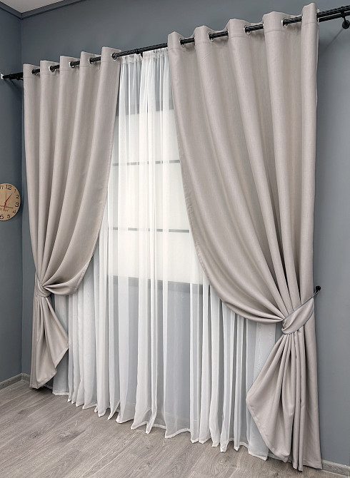 Комплект штор на люверсах VR-Textil Блэкаут двусторонний Scandi № 1901ш Светло-бежевый 150х250 см 2 шт (37-0309) Киев - изображение 3