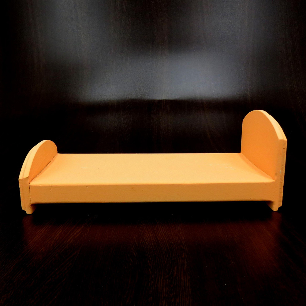 Кровать для кукол 