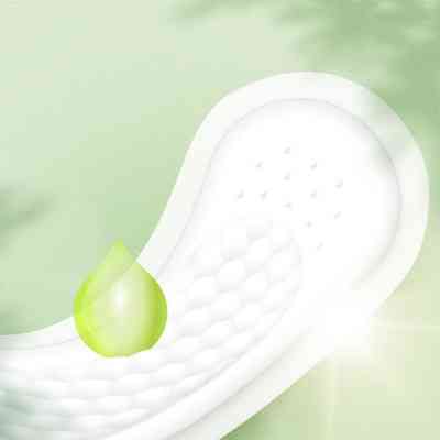 Щоденні прокладки Naturella Camomile Light 52 шт. (8001090604040) Вінниця