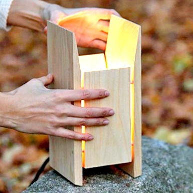 Светильник настольный 