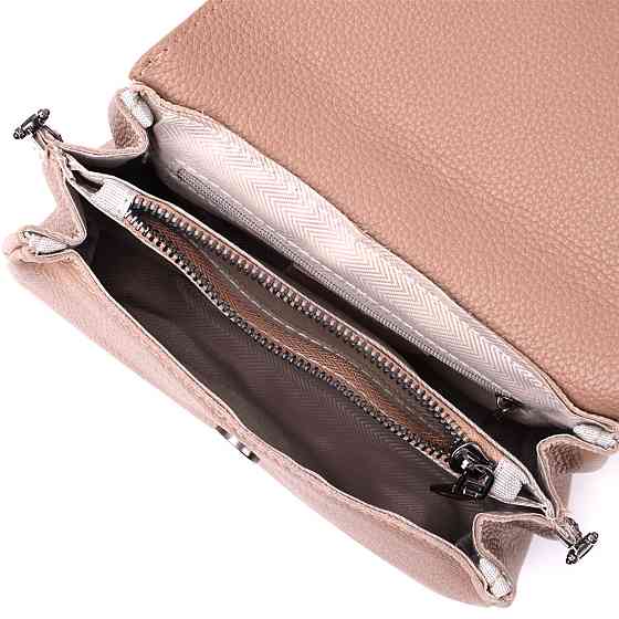 Компактна шкіряна сумка з трикутним клапаном Vintage 22256 Бежева Київ