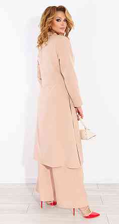 Гарний костюм-трійка (48) Київ