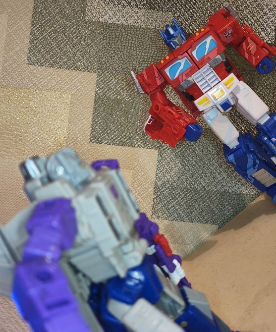 Transformers Optimus prime 35 years transformers. Киев - изображение 3